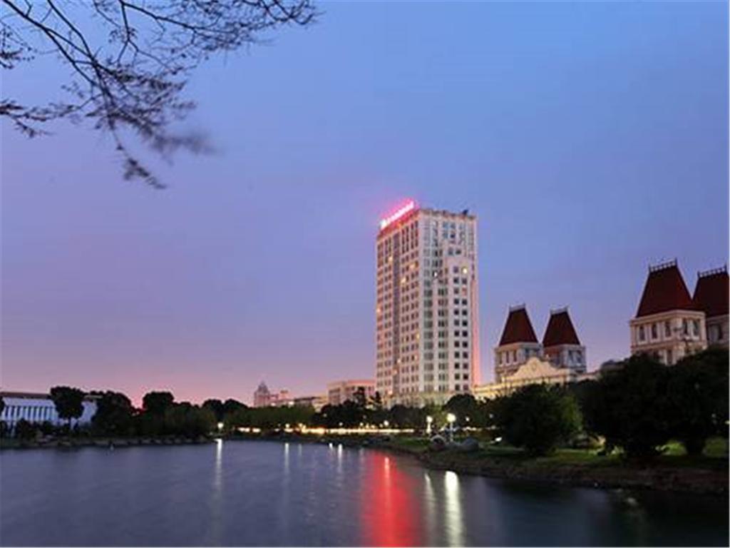 Vienna International Hotel Shanghai Songjiang Bagian luar foto