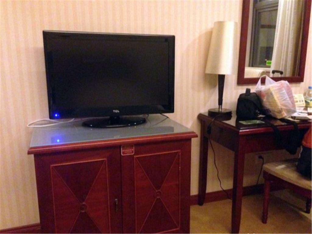 Vienna International Hotel Shanghai Songjiang Bagian luar foto